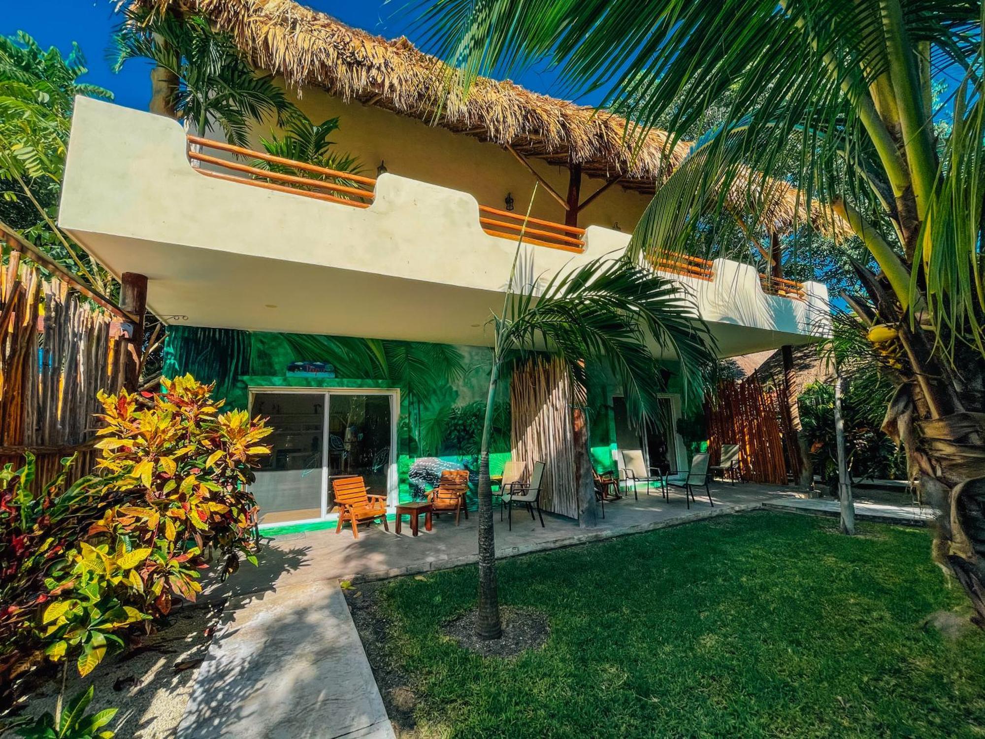 Hotel&suites Oasis Bacalar