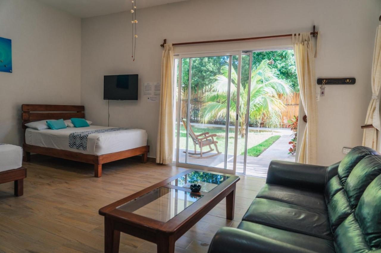 Hotel&suites Oasis Hotel