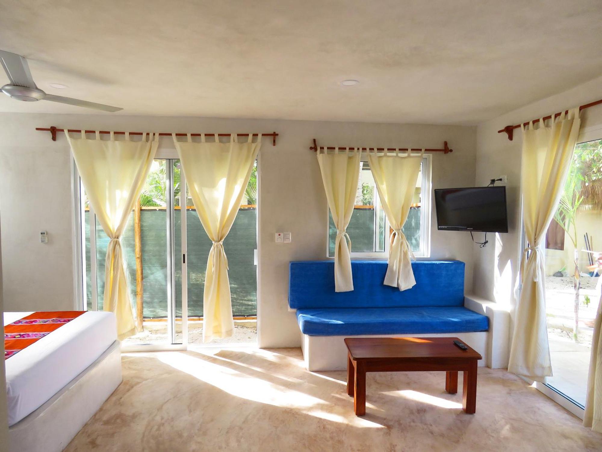 Hotel&suites Oasis Hotel 3*